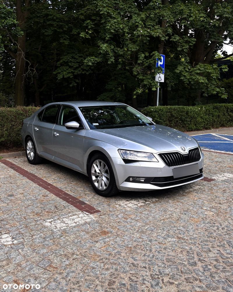 Skoda Superb 1.5 TSI ACT Ambition - 16