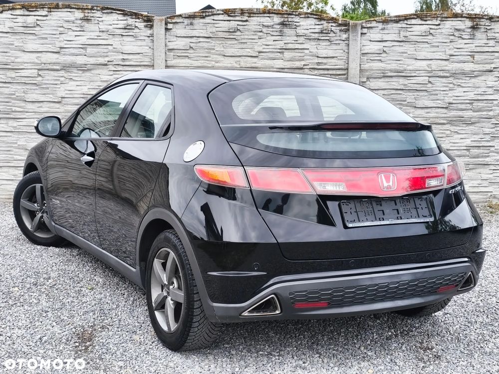 Honda Civic 1.8i-VTEC Sport - 3