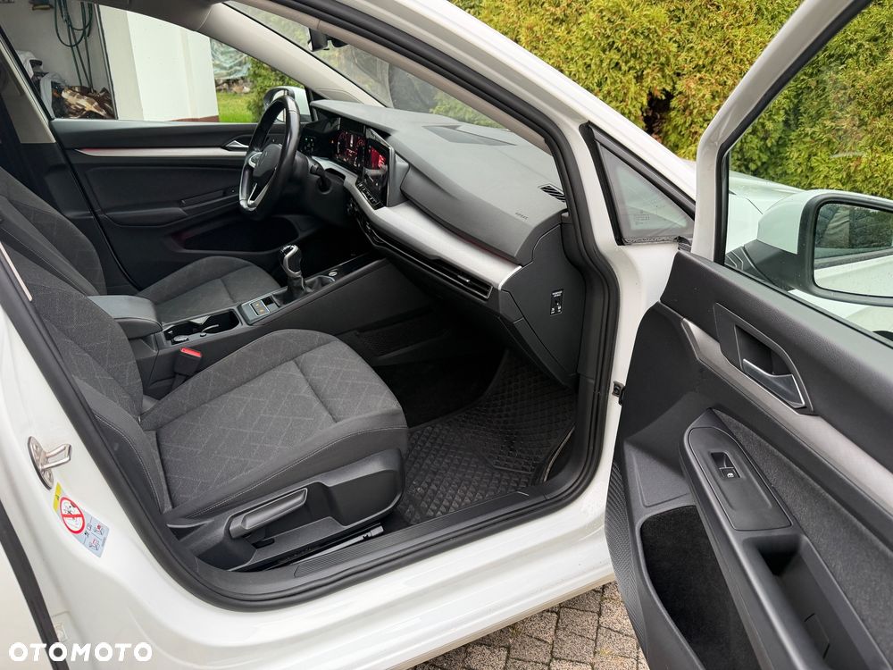 Volkswagen Golf - 19