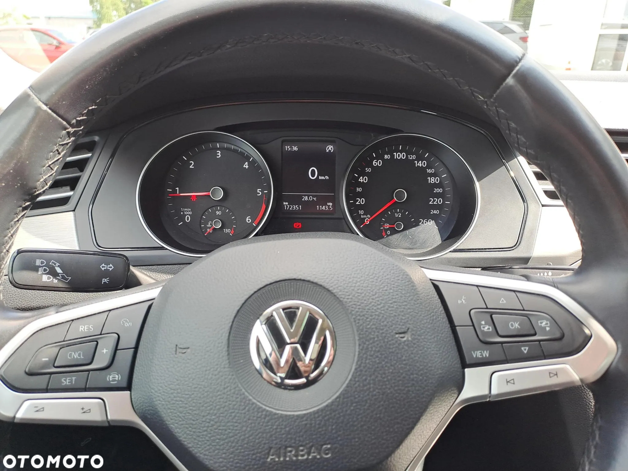 Volkswagen Passat 2.0 TDI EVO Essence - 18
