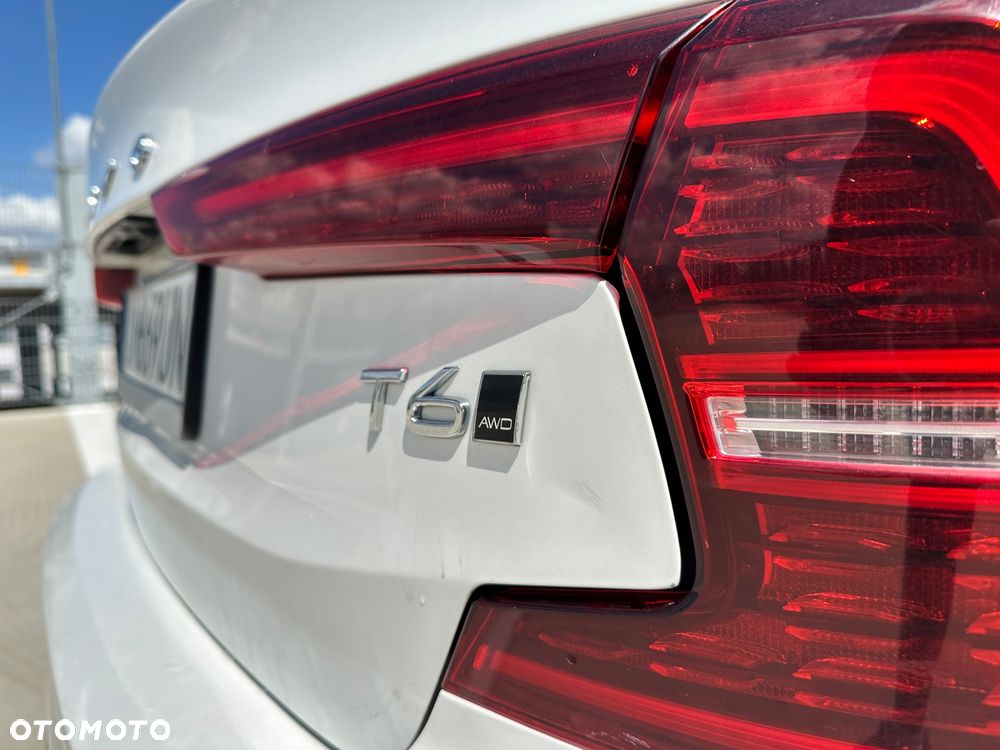 Volvo S60 T6 AWD Momentum Pro - 13