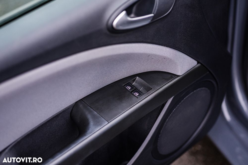 Seat Leon 1.6 TDI DPF Style - 24