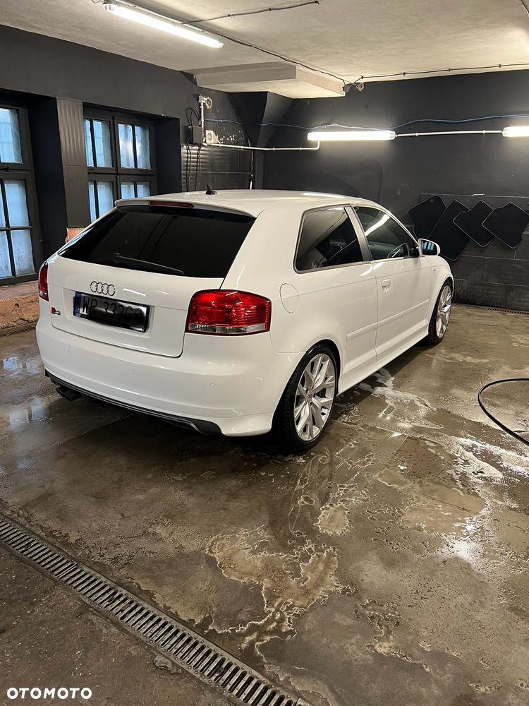 Audi S3 Standard - 3