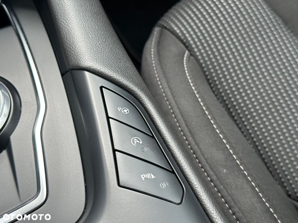 Ford Mondeo 2.0 EcoBlue Titanium - 34