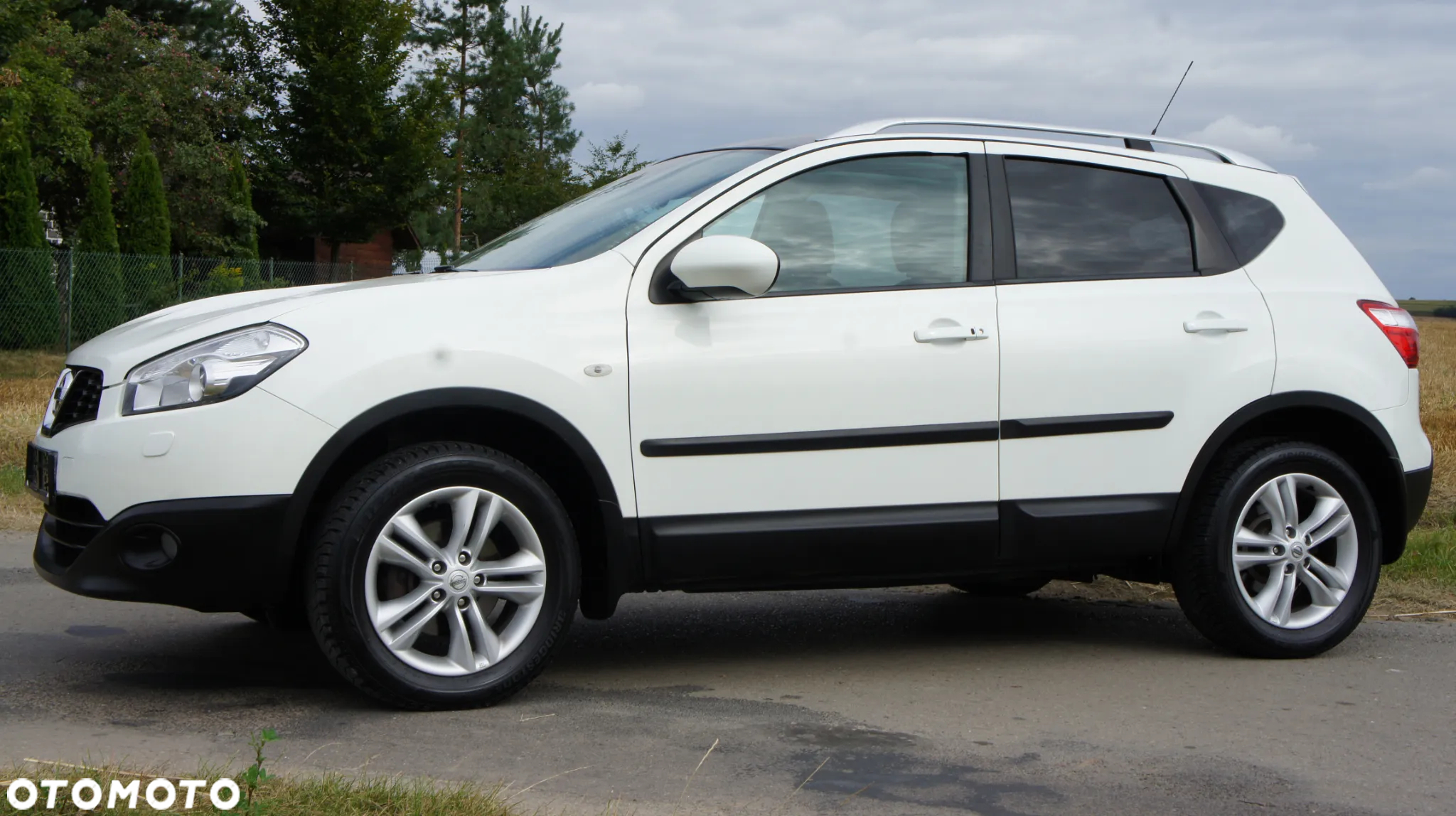 Nissan Qashqai 2.0 4x4 tekna - 4