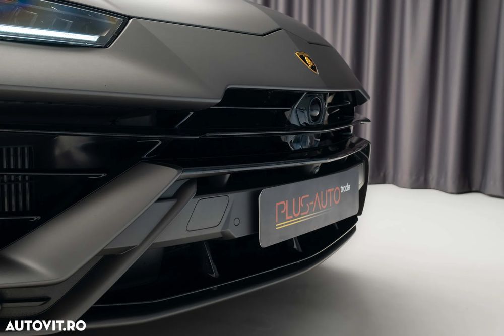 Lamborghini Urus - 3