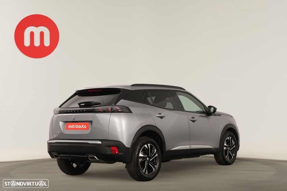 Peugeot 2008 1.2 PureTech Allure EAT8 - 4