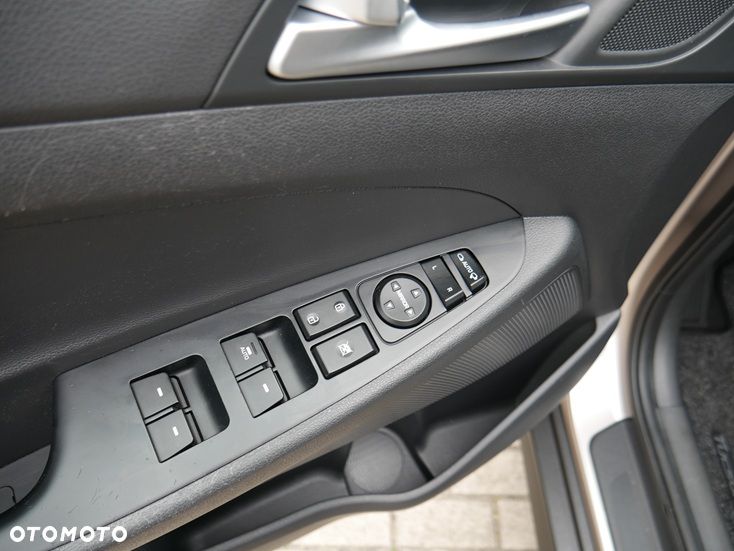Hyundai Tucson - 24