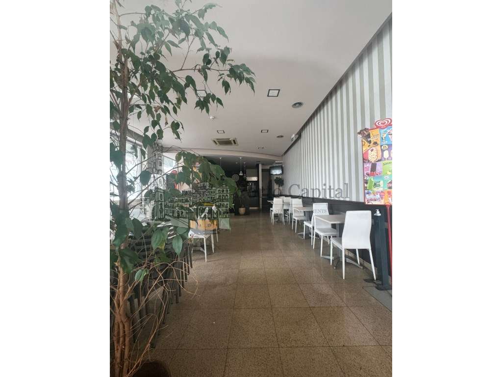 VENDE-SE LOJA DE GAVETO EM PEDROUÇOS - Grande imagem: 2/21