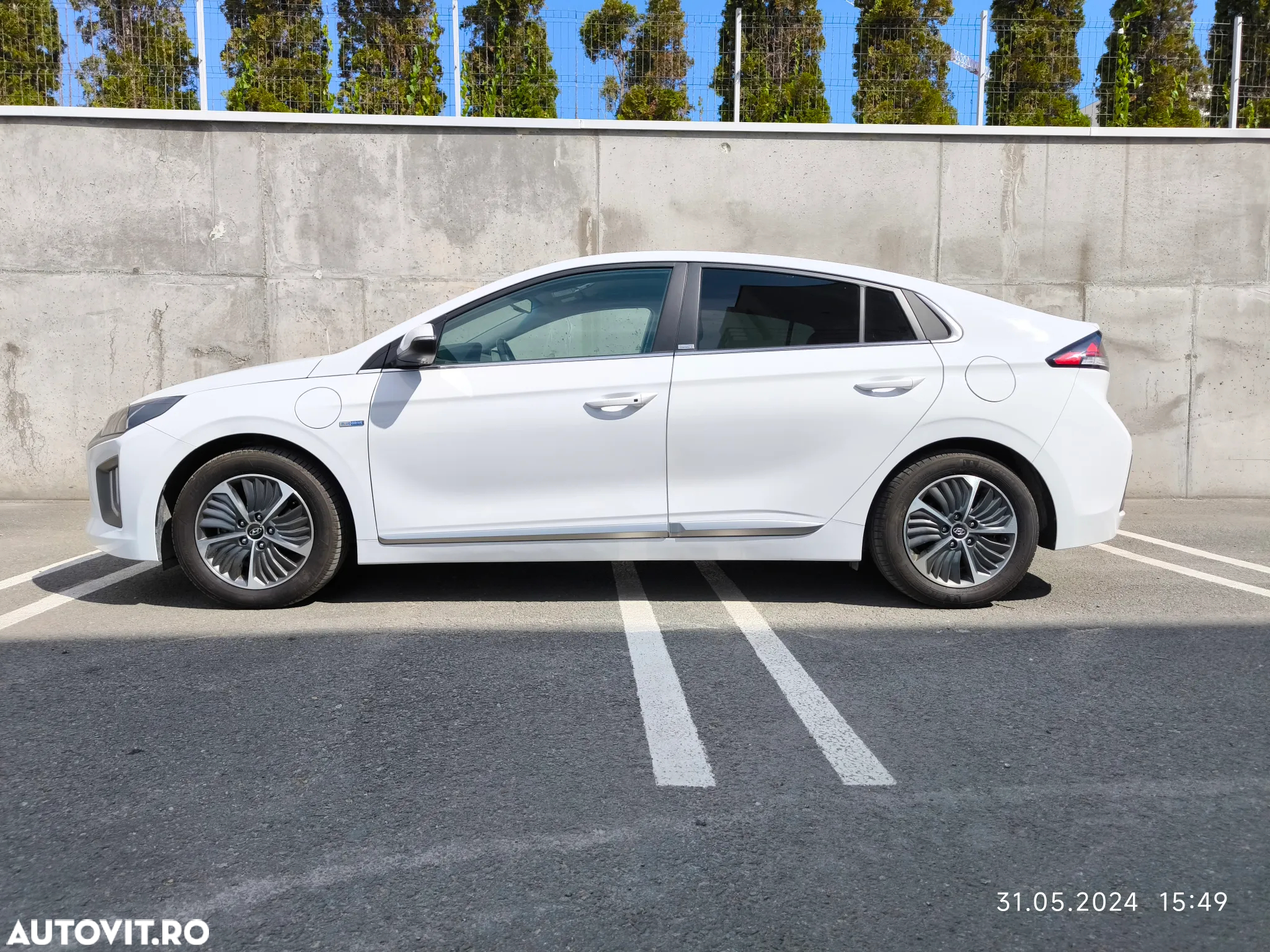 Hyundai IONIQ Plug-In Hybrid 1.6 141CP Exclusive - 3
