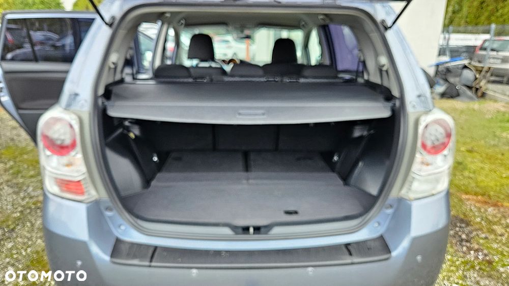 Toyota Verso 2.0 D-4D - 12