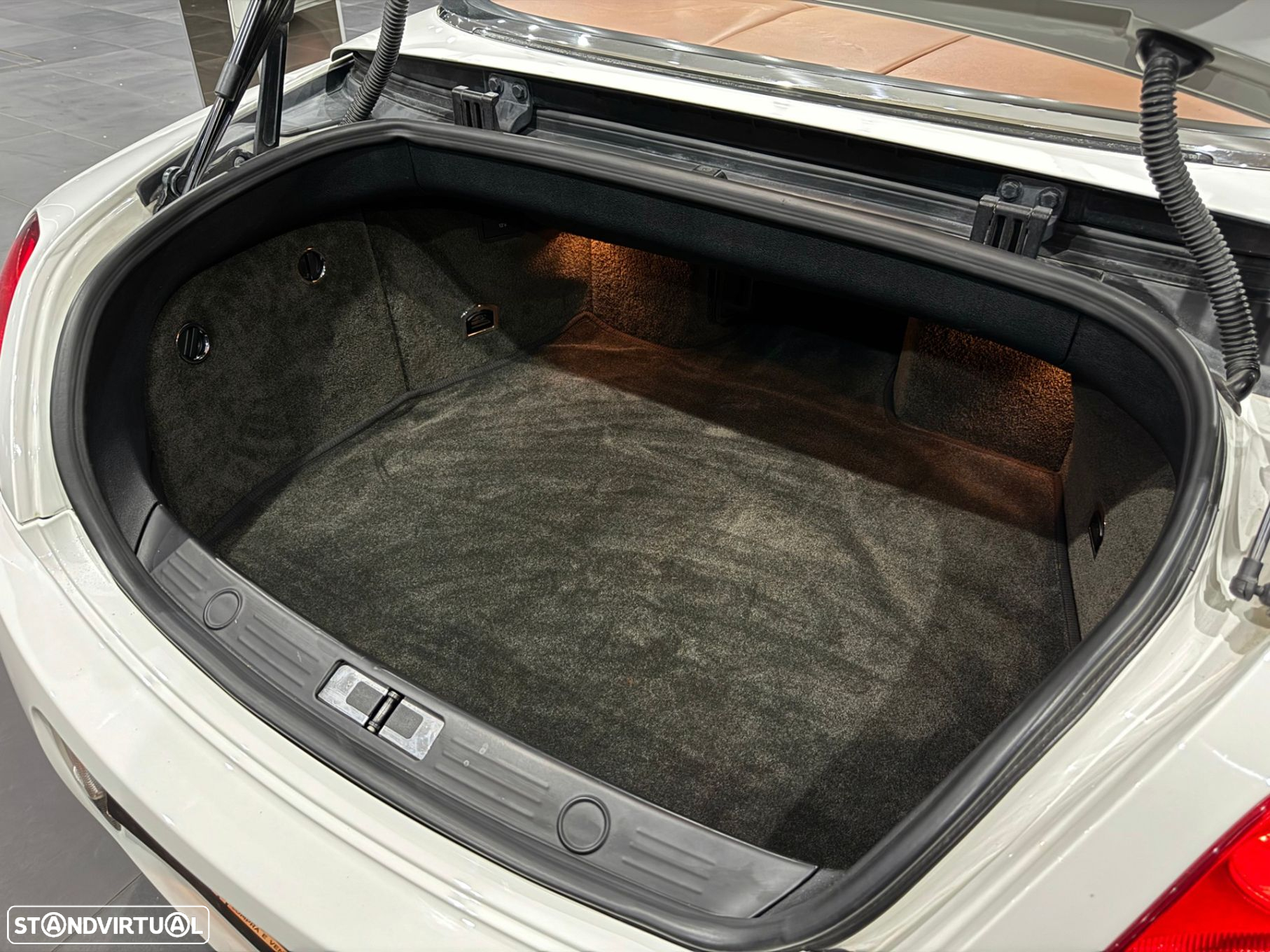 Bentley Continental Cabrio GTC - 41