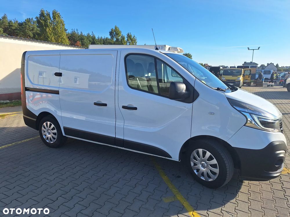 Renault Trafic - 13