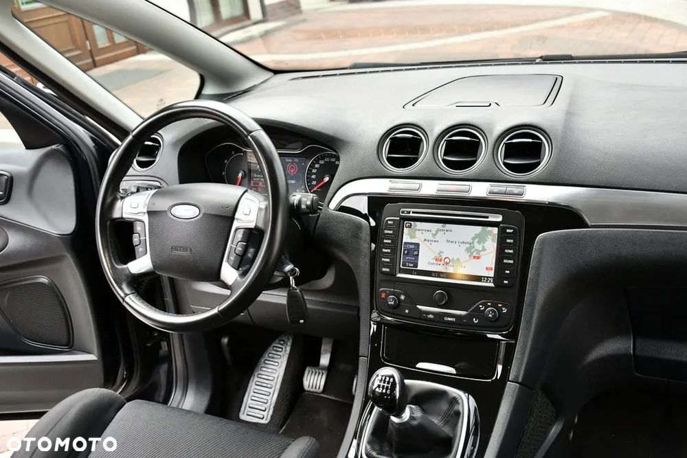 Ford S-Max 2.0 TDCi Titanium - 27