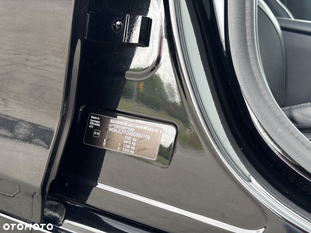 BMW Seria 5 520d Sport Line - 26