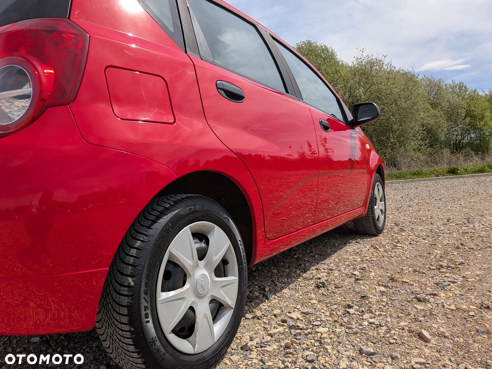 Chevrolet Aveo 1.2 16V Base+ - 18