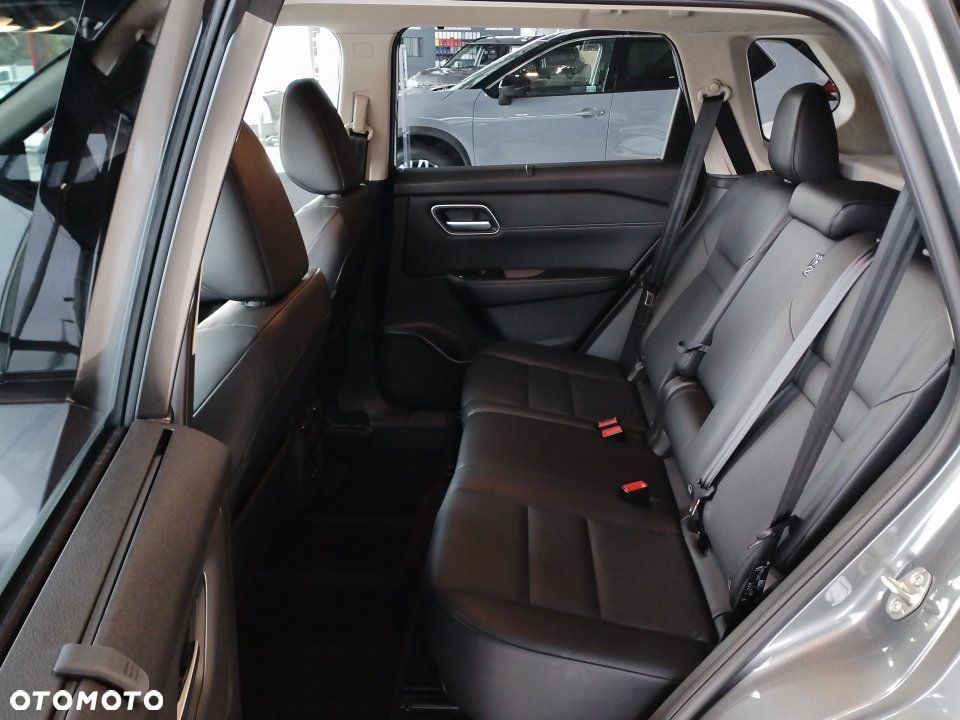 Nissan X-Trail - 5