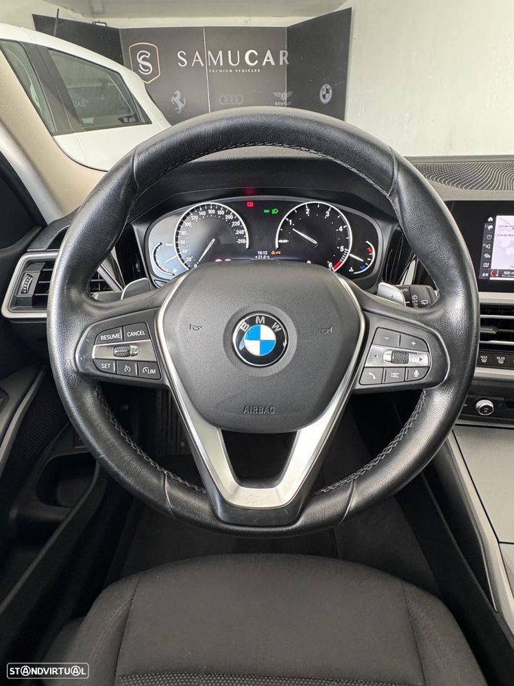 BMW 320 d Auto - 21