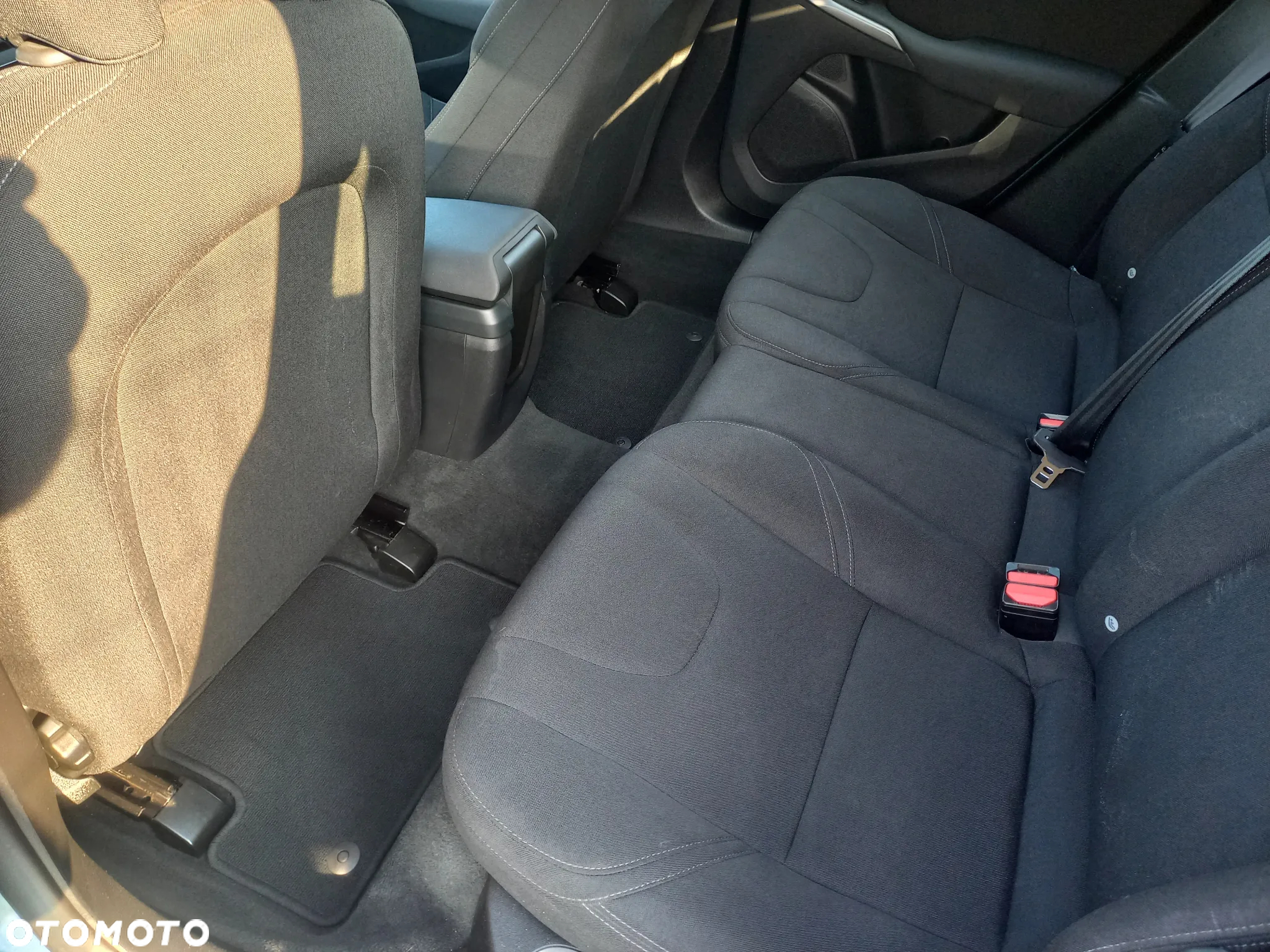 Volvo V40 D2 Drive-E Kinetic - 17
