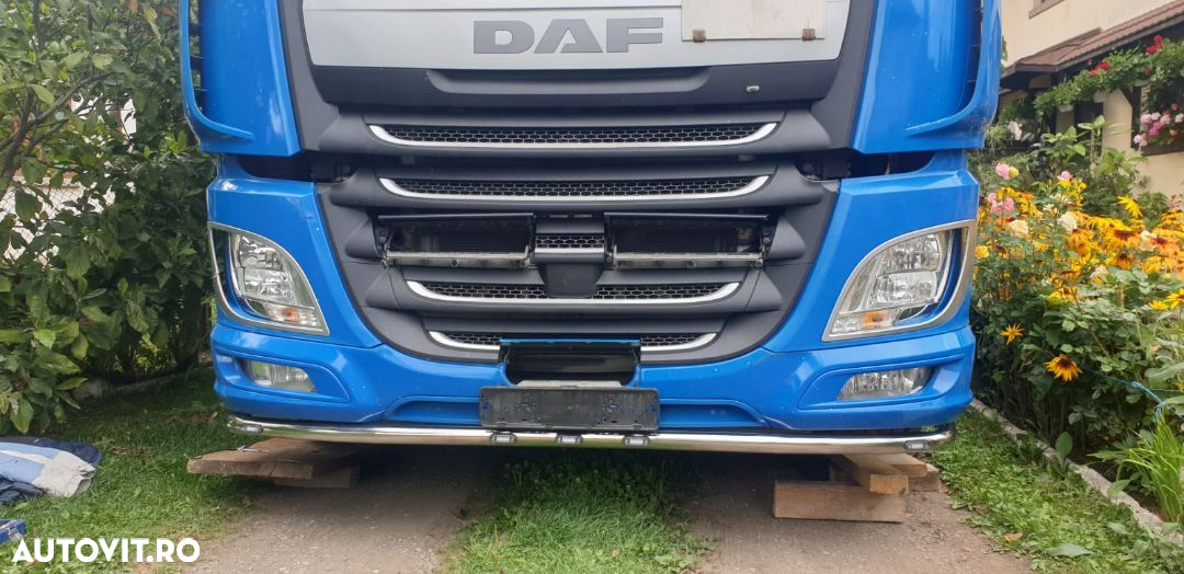 Bara proiectoare, bullbar, suport lumini 3 elemente, bare sub carene, fuste DAF XF Euro 6 - 5