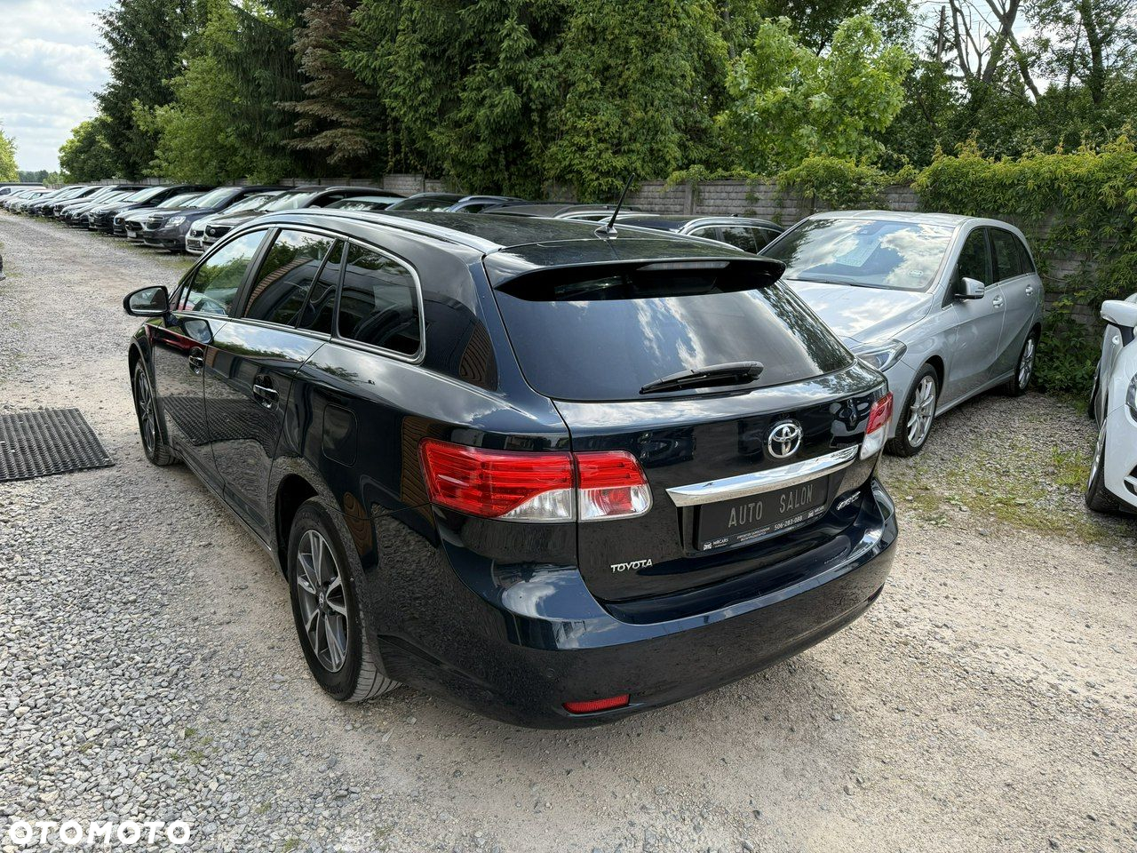 Toyota Avensis - 10