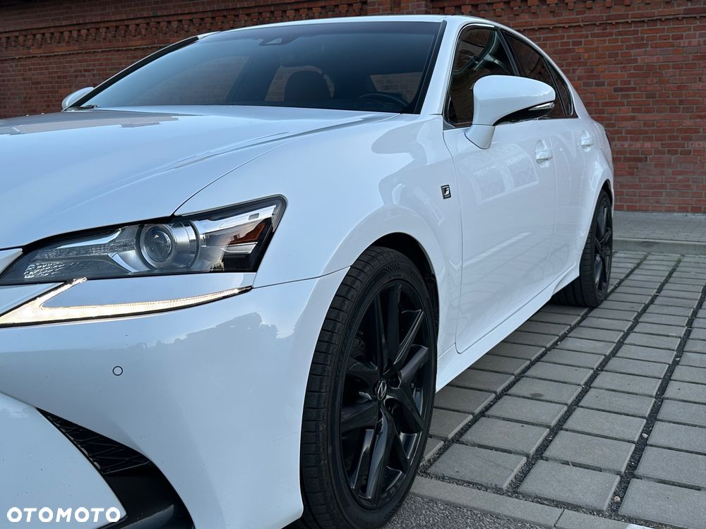 Lexus GS - 6