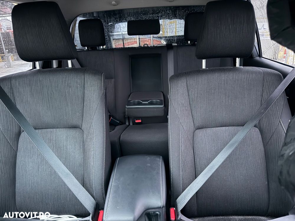 Toyota Hilux 2.4D 150CP 4x4 Double Cab AT Comfort - 10