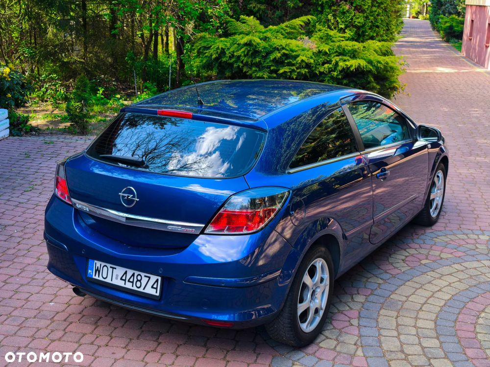 Opel Astra 2.0 T Sport - 29