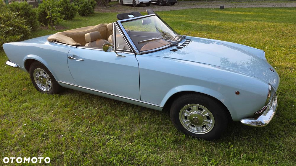 Fiat 124 Spider - 3