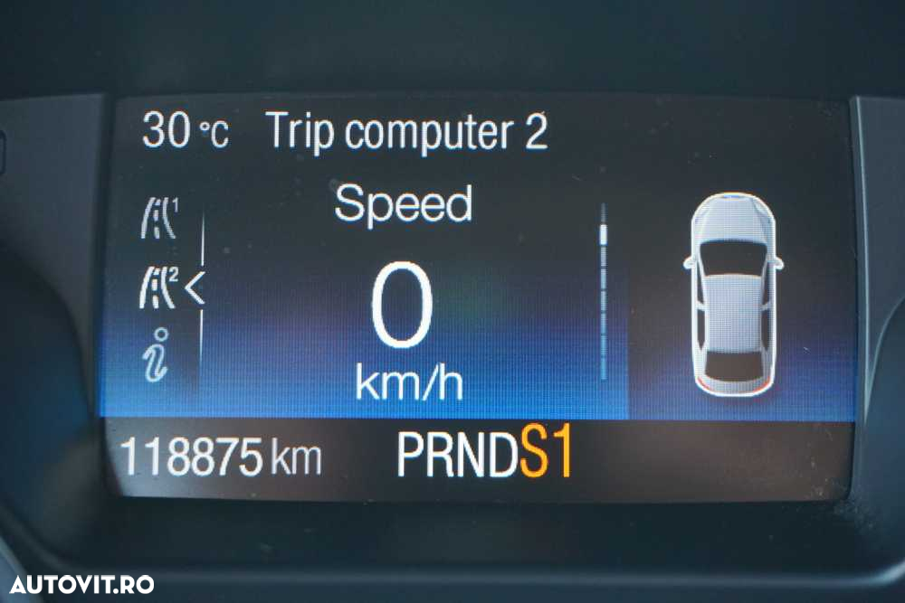 Ford Kuga - 17