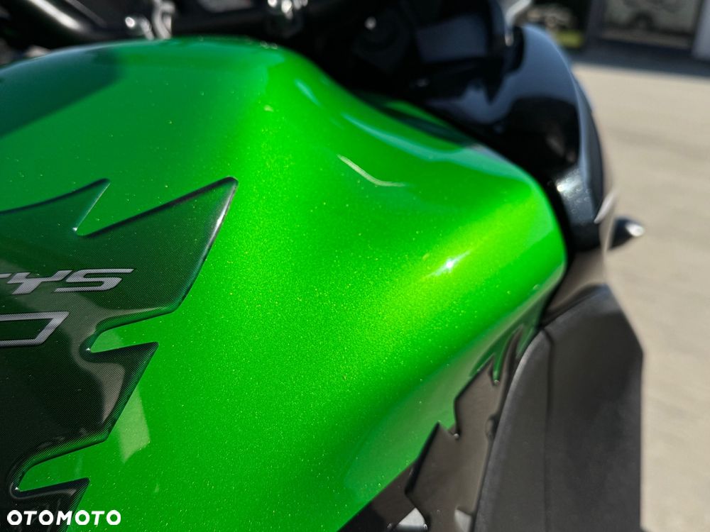 Kawasaki Versys 1000 - 24