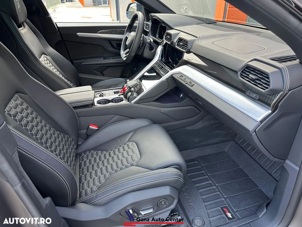 Lamborghini URUS Standard - 13