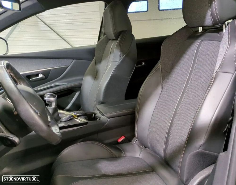 Peugeot 3008 1.2 PureTech GT - 6