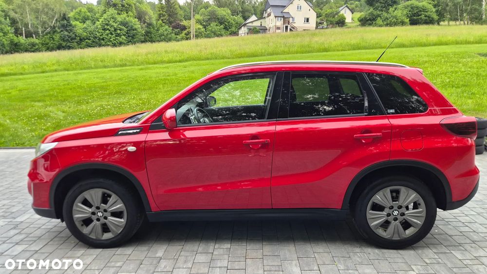 Suzuki Vitara 1.0 Boosterjet Premium 4WD - 24