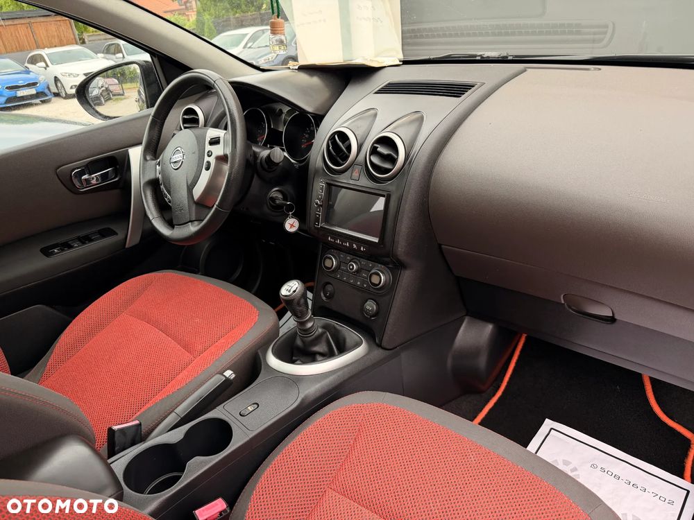 Nissan Qashqai 2.0 Tekna - 28