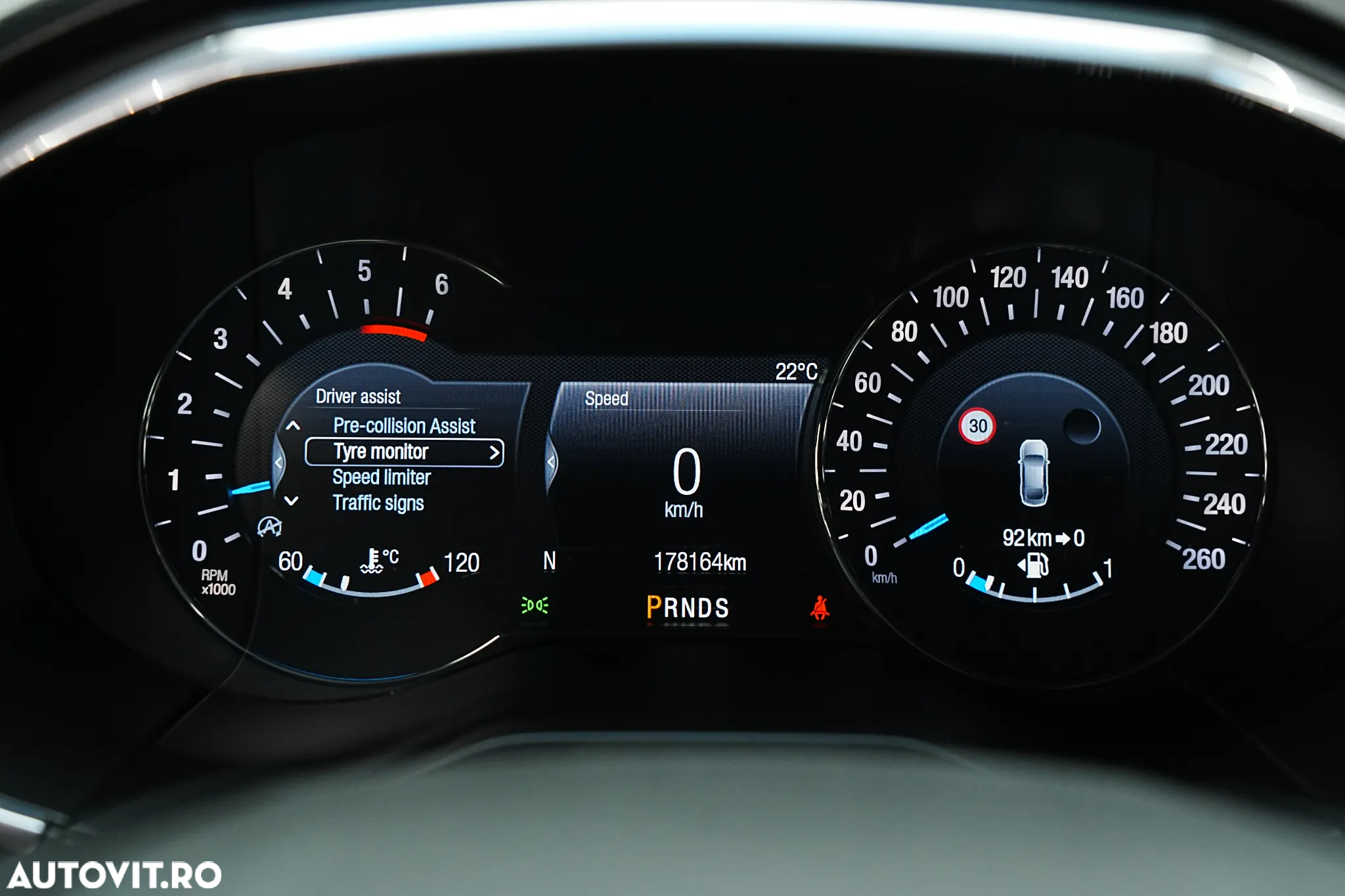 Ford Edge 2.0 EcoBlue Bi-Turbo 4x4 Aut. ST-LINE - 26