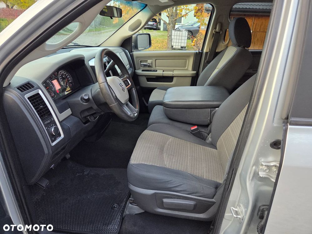 Dodge RAM 4.7 4x4 - 6