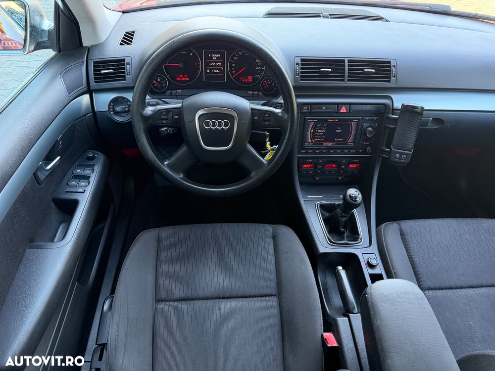 Audi A4 Avant 2.0 TDI - 12