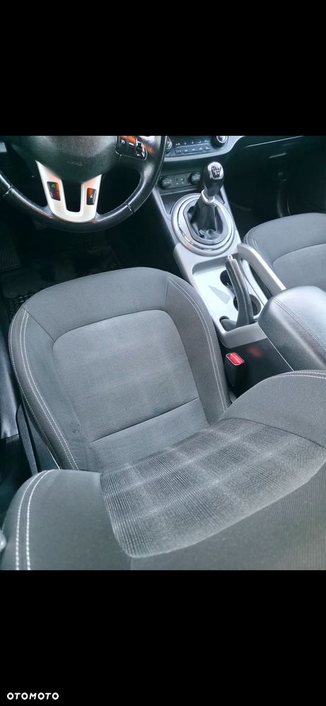 Kia Sportage 1.6 GDI Business Line L 2WD - 26