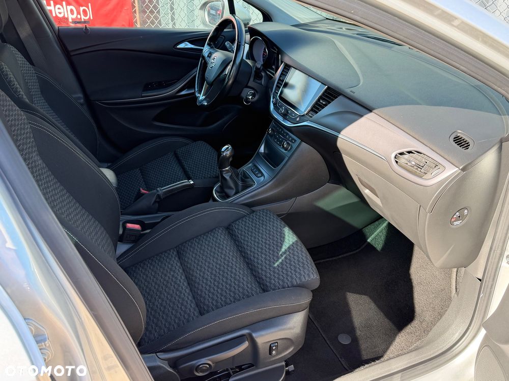 Opel Astra - 8