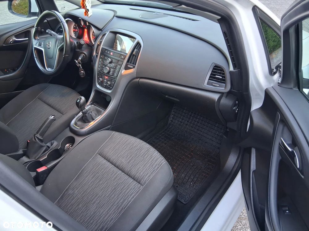 Opel Astra 1.6 Business EU6 - 24