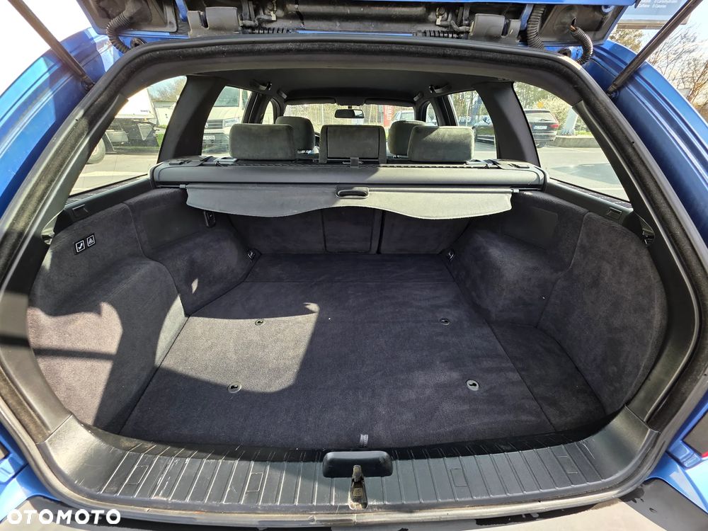 BMW Seria 3 320i Edition Sport - 13