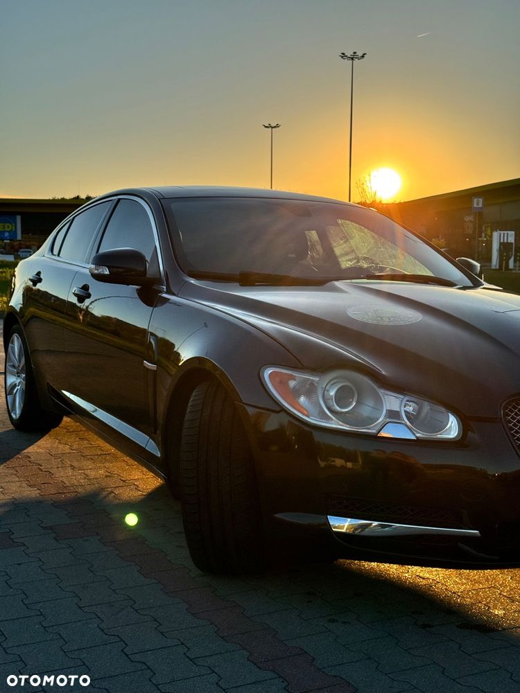 Jaguar XF 3.0 V6 Premium Luxury - 36