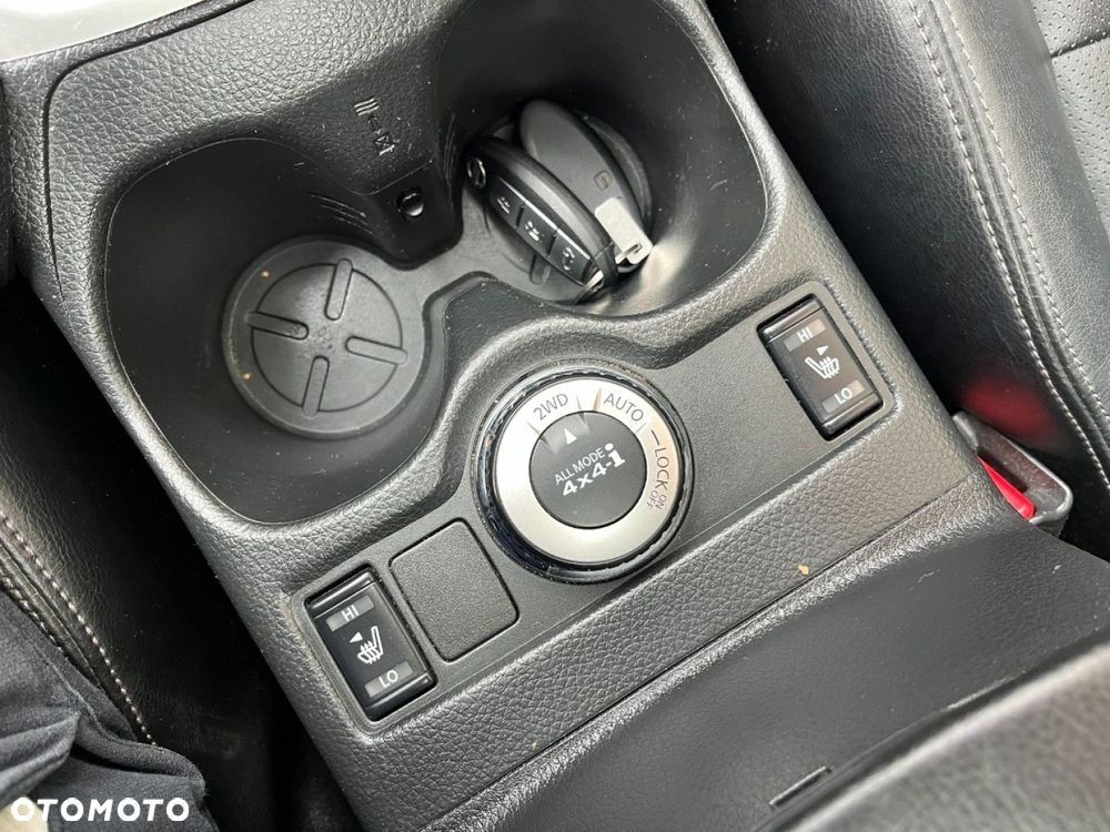 Nissan X-Trail 1.6 DCi Tekna 4WD - 17