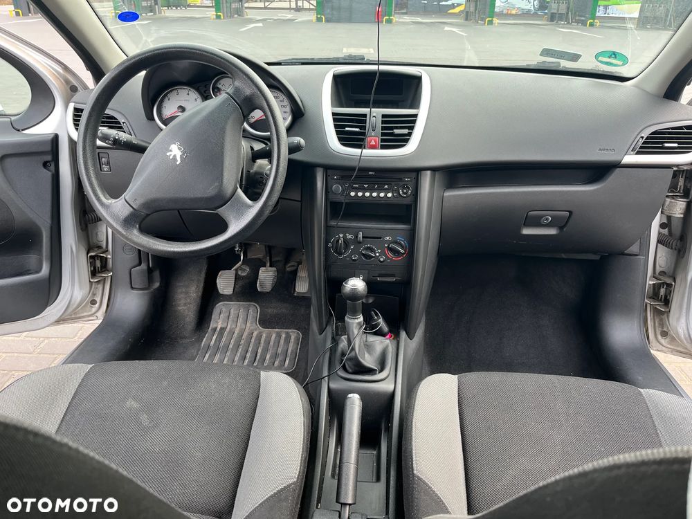 Peugeot 207 1.4 U Move - 3