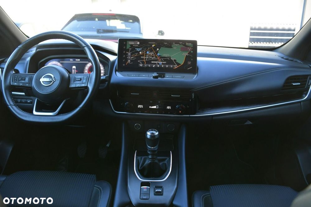 Nissan Qashqai 1.3 DIG-T Tekna+ - 23