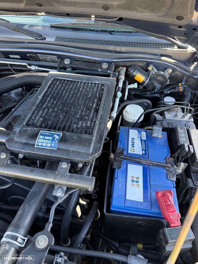 Mitsubishi Pajero Sport 2.5 TD GLS - 15