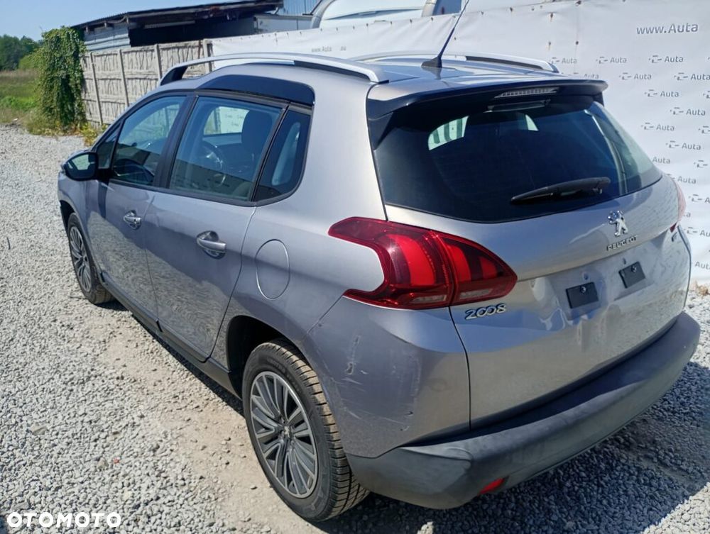 Peugeot 2008 PureTech 82 Active - 4