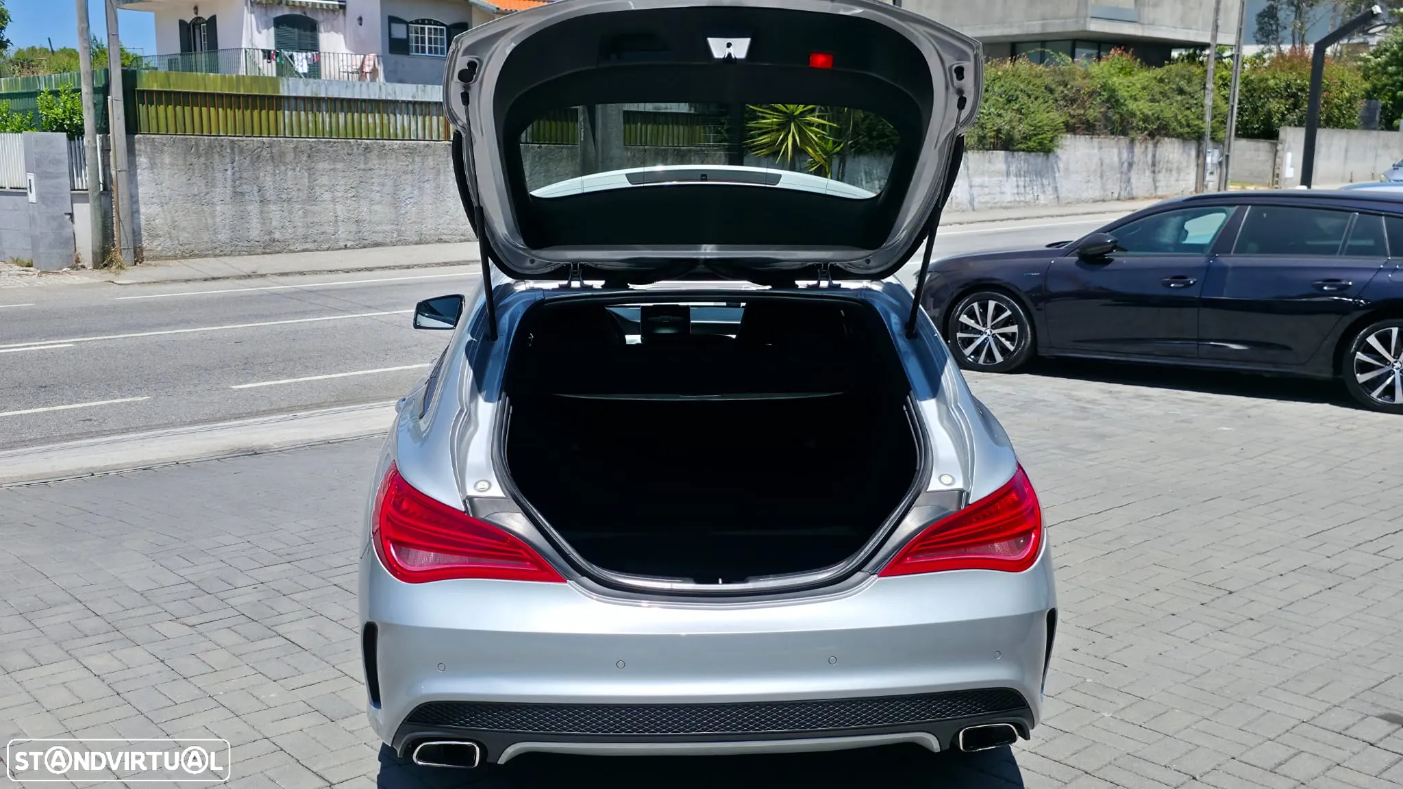 Mercedes-Benz CLA 200 d Shooting Brake AMG Line Aut. - 18