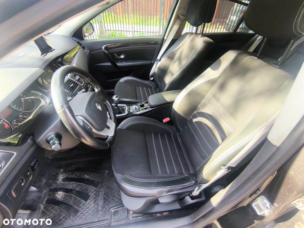 Renault Laguna 2.0 Bose Edition - 6
